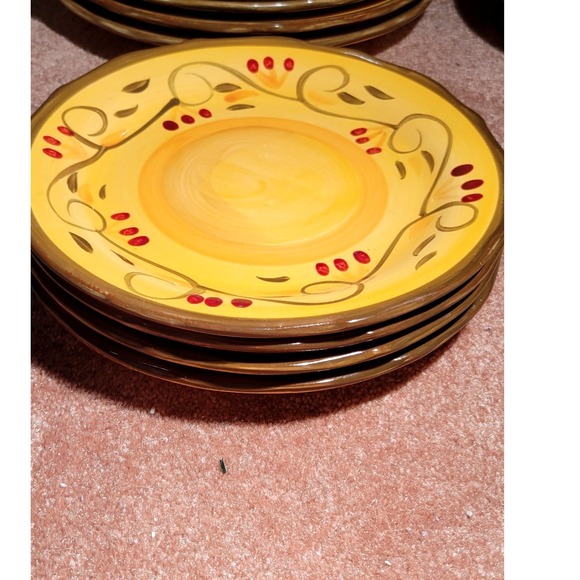 Italian Villa Yellow Ceramic Lunch Plates Set of 4 Rustic Tuscan Floral Berry - Picture 3 of 4